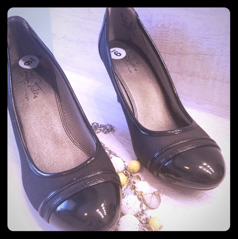 LIFESTRIDE PETUNIA Soft System Black Heels size 9